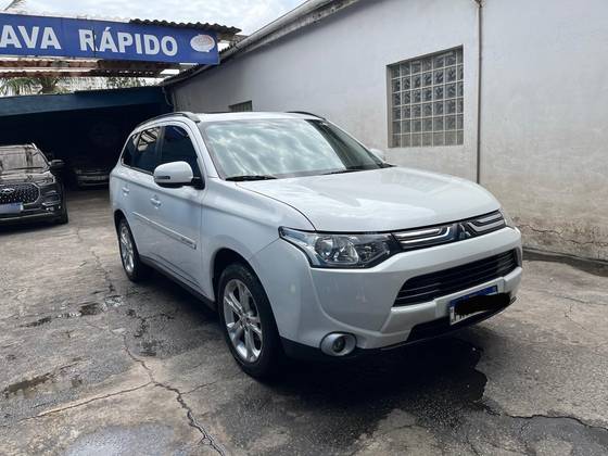 MITSUBISHI OUTLANDER 2.0 16V GASOLINA 4P AUTOMÁTICO